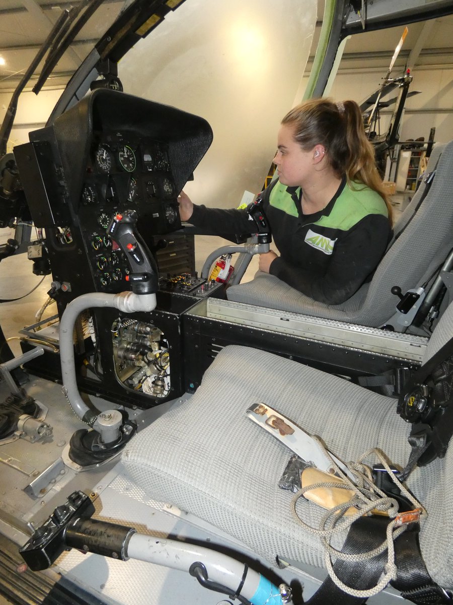 AMN is uw hooggekwalificeerde Part 145-onderhoudspartner. Heeft u zich wel eens afgevraagd of dat 'andere‘ onderhoudsbedrijf hetzelfde biedt: 15 jaar ervaring, Part 145, individuele Part 66’s en ervaren partners in het hele land?
Meer weten? > info@amnetherlands.nl