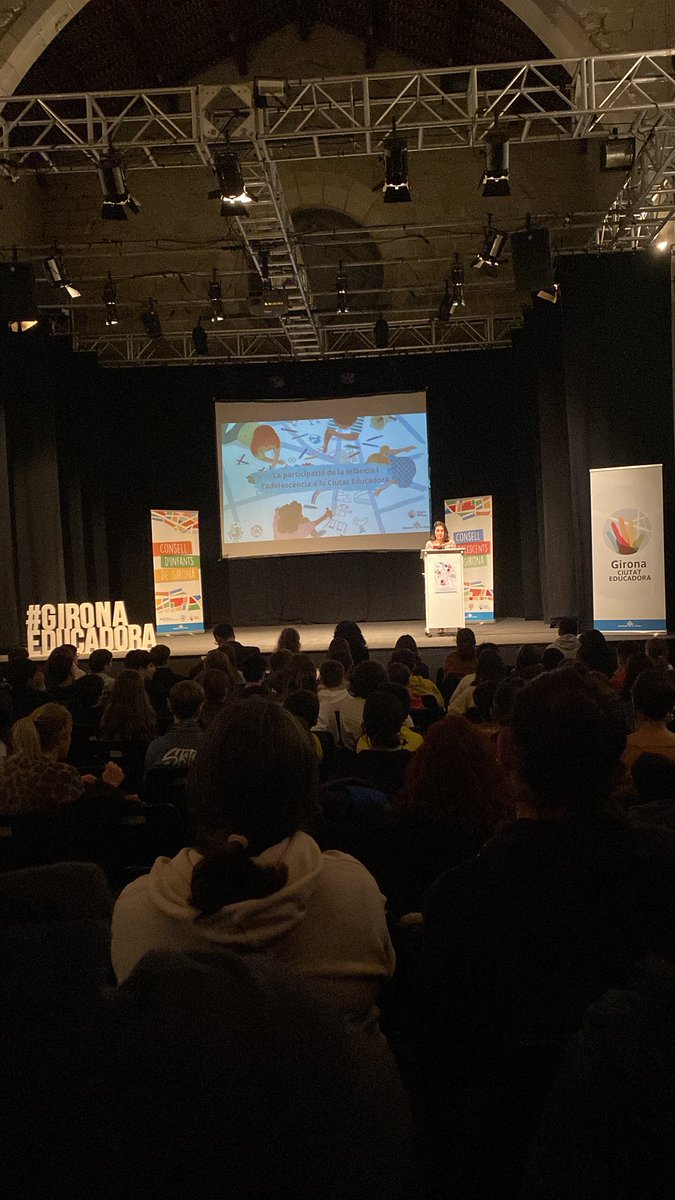 Dia de la ciutat educadora. Constitució del Consell dels infants i adolescents . 10 anys dels Consells d’infants i adolescents. Dia de festa gran! @escola_domeny <a href="/educacio_gi/">#EducacióGirona</a> #viudomeny