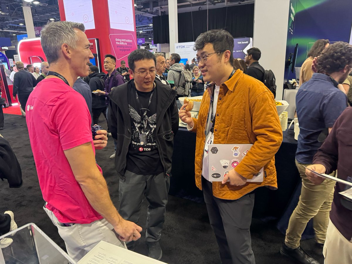 InfluxDB's tweet image. The InfluxData team is in full swing at #AWSreInvent 2025! 

Swing by booth #151 to chat with our team about building real-time systems with InfluxDB 3 on AWS.  

Stop by to see Amazon Timestream for InfluxDB in action, chat about managing time series data at scale, or enter our…