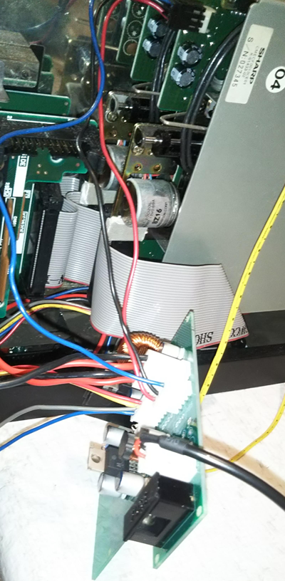 メイン5V用のDCコンバーター
起動も音も問題なし
過電圧保護のクローバー回路を用意してみたんだけど、これ5Vと-12Vしか保護してないことに気付く…
12V忘れてる
また、作り直しだなー