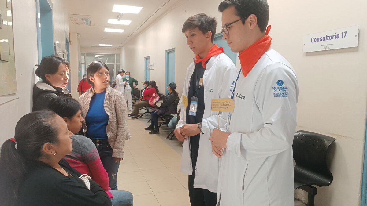 #ElNuevoEcuador | En el quinto día de activismo por la Día Internacional de la Eliminación de la Violencia contra la Mujer, personal de Salud Mental recorrió los pasillos del hospital, conociendo el criterio de los usuarios de cómo se podría erradicar este tipo de violencia.