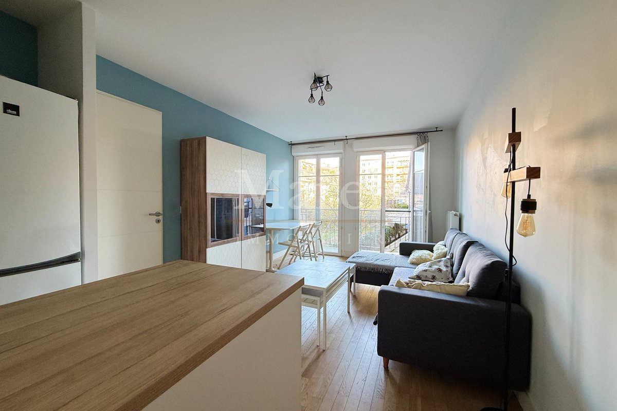 NgAurel's tweet image. [DÉJÀ LOUÉ - Exclusivité] 📍 PUTEAUX - Bergères Moulin 🔑 2 pièces meublé 🛏 1 chambre 📐 42m² 📊DPE : B/C 🚉 Belvédère ou Puteaux - T2, L et U #paris ; #hautsdeseine ; #puteaux ; #courbevoie ; #suresnes ; #nanterre ; #asnieres ; #colombes ; #saintcloud ; (1/2)