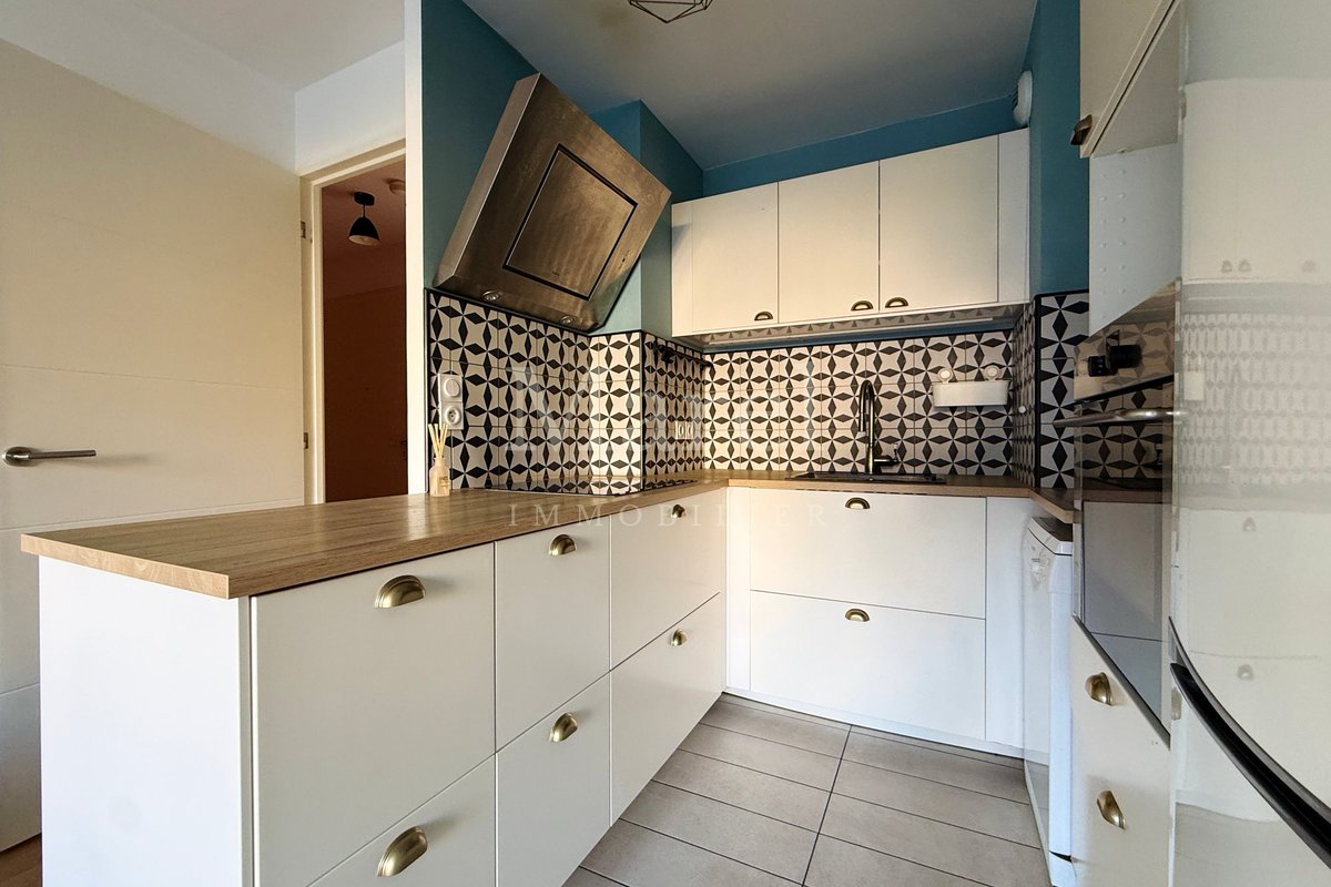 NgAurel's tweet image. [DÉJÀ LOUÉ - Exclusivité] 📍 PUTEAUX - Bergères Moulin 🔑 2 pièces meublé 🛏 1 chambre 📐 42m² 📊DPE : B/C 🚉 Belvédère ou Puteaux - T2, L et U #paris ; #hautsdeseine ; #puteaux ; #courbevoie ; #suresnes ; #nanterre ; #asnieres ; #colombes ; #saintcloud ; (1/2)