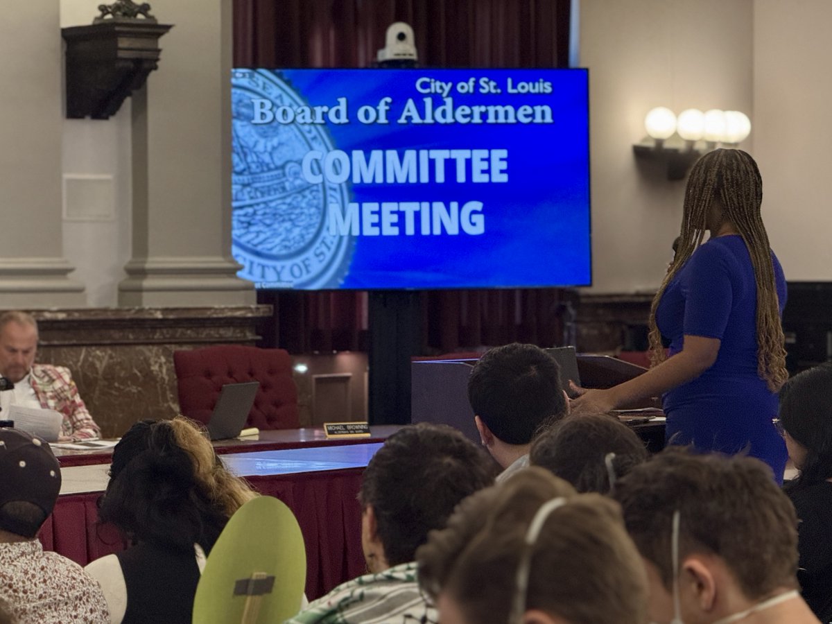 Tomorrow evening, the Budget &amp; Public Employees Committee will convene for a monthly update on tornado relief from the Office of Recovery.

🗓️ December 3, 2025
🕕 6:00 PM
📍 Kennedy Hearing Room

Join us in-person or use the link in my bio to participate virtually!