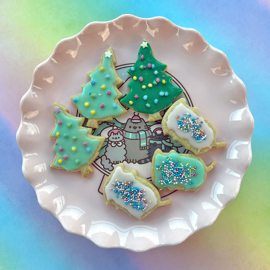 Happy National Cookie Day! 🍪 What’s your favorite kind of cookie?

📸 <a href="/sckawaii/">Super Cute Kawaii</a>