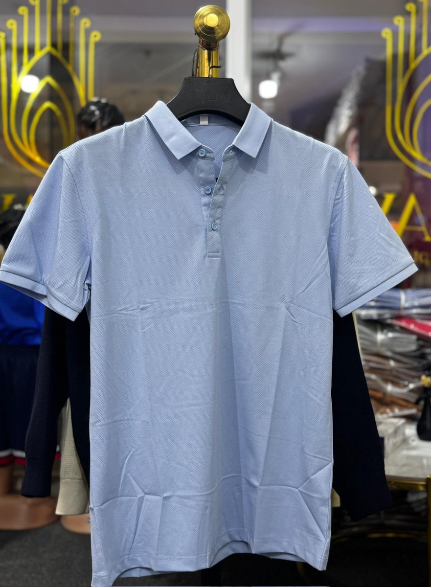 ankoleDuke's tweet image. New Stock Alert 📢 

Top quality Cardigans for both men &amp;amp; women &amp;amp; Tshirts available in black, grey, cream &amp;amp; navy blue only at DNLAVY.