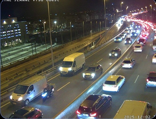 17h50 : sur Voie Pierre Mathis, en direction de Nice-Est, après la sortie Saint-Philippe, la circulation est perturbée en raison d'un #Accident, temps de parcours estimé à 50 min