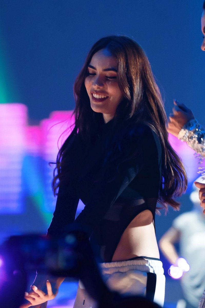 pordeusvitoria's tweet image. Essa mulher perturba meu juízo 🫦🫦