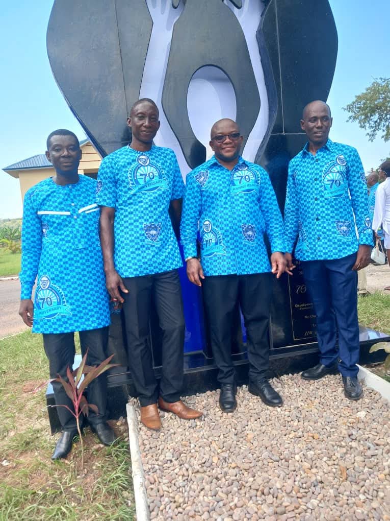 Good looks, confidence, and class—TSITSIAWO men don’t miss!
Forever proud to be ambassadors of Light &amp; Truth!
Always winning in style, in unity, and in every room we enter.
Here’s to looking good and living proud.
#LuxEtVeritas 
#Tsitsiawo
#KPASEC