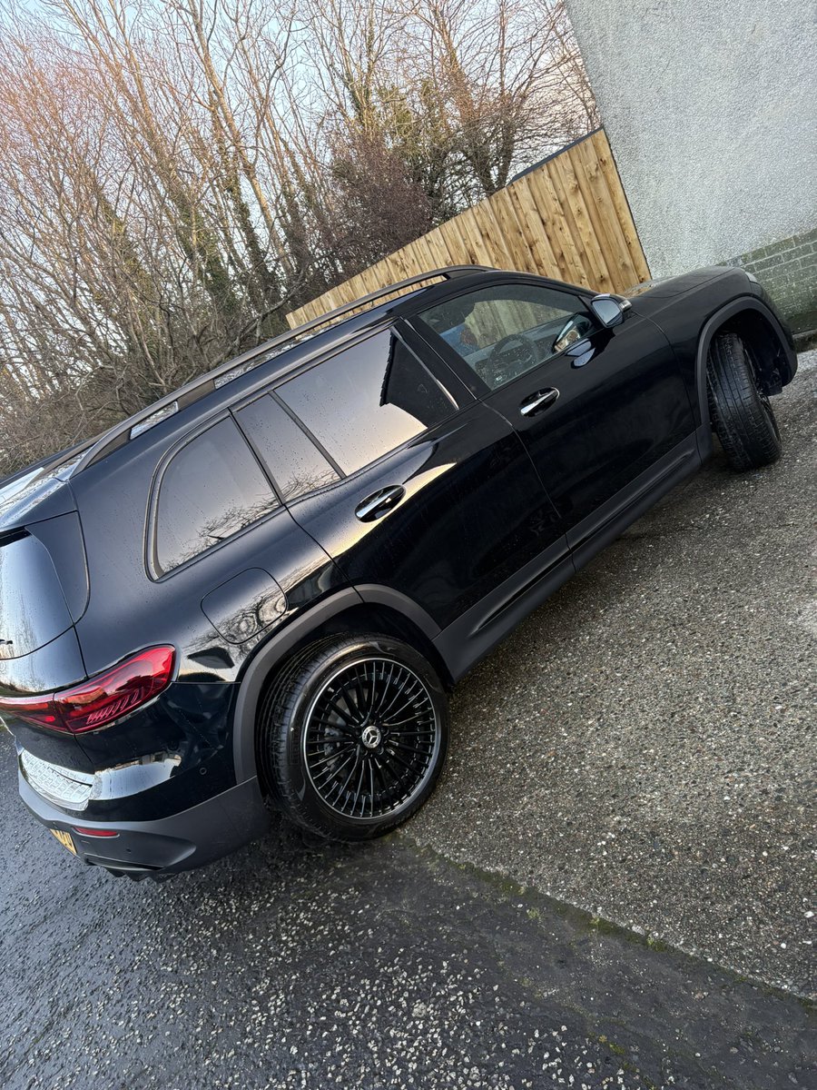 Ross🇬🇧 tweet media