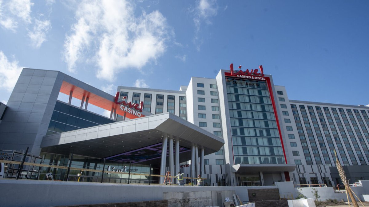 HostarIntl's tweet photo. We’re excited to announce our partnership with @LiveCasinoHotel Louisiana in Bossier City, where the ProHost® Full Service Solution has now been successfully implemented.

Read full article here: https://t.co/fOrCrSfWQp

#HostarInternational #LIVELouisiana #HotelOperations https://t.co/zTr5mLYsce