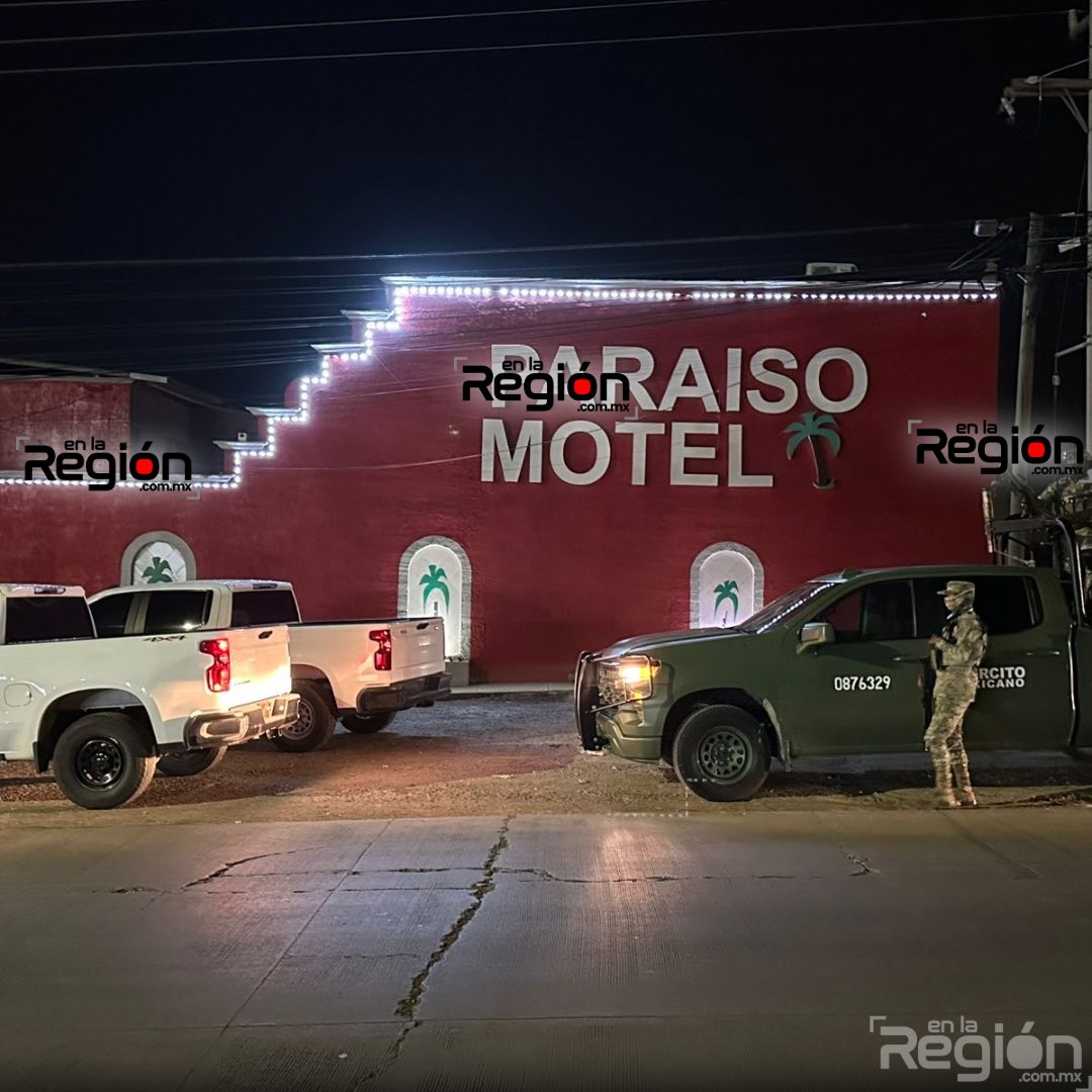 ZePequeo57721's tweet image. #Version| Le cortan la lengua y es auxiliado de inmediato por autoridades en Motel Paraíso. Es llevado con urgencia Raul D.B de 29 años de edad quien se encontraba “ensangrentado” en la cara por el corte de la lengua.