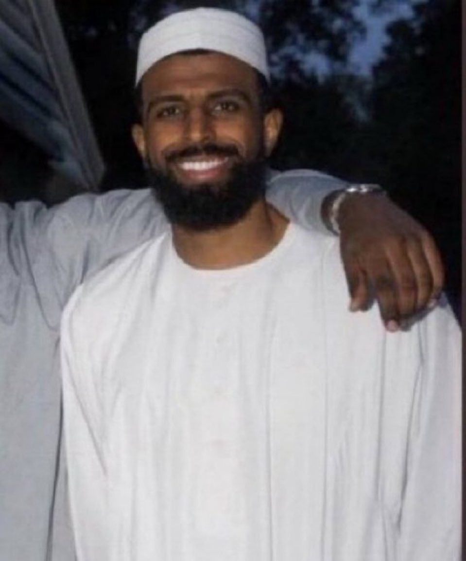 You lying switching bitch! <a href="/MyronGainesX/">Myron Gaines</a>