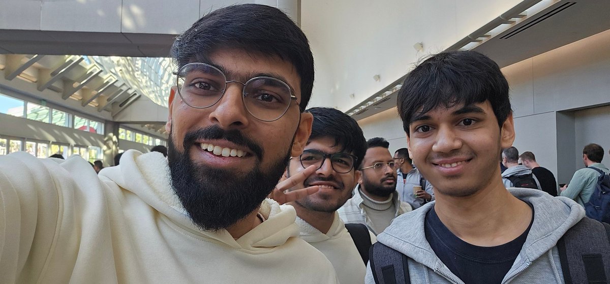 We are at Neurips, let's talk Speech, memory and AGI 🥂 <a href="/wasim_madha/">Wasim Madha @ NeurIPS 2025</a>
<a href="/Hameesss_/">Hamees @ NeurIPS</a> <a href="/smallest_AI/">smallest.ai</a>

Pro tip - always register a day earlier 🤣