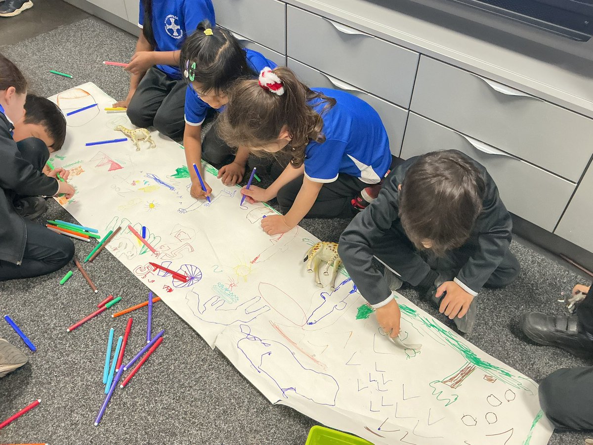 StCuthbertsPri's tweet photo. Year 1 explored the features of animals in science today. We revisited the categories of animals and began to notice their characteristics and where they would live. We looked closely at our chosen animal and the features that we could see! π¦π¦π
#StCuthbertsScience https://t.co/yljpQNxcqL