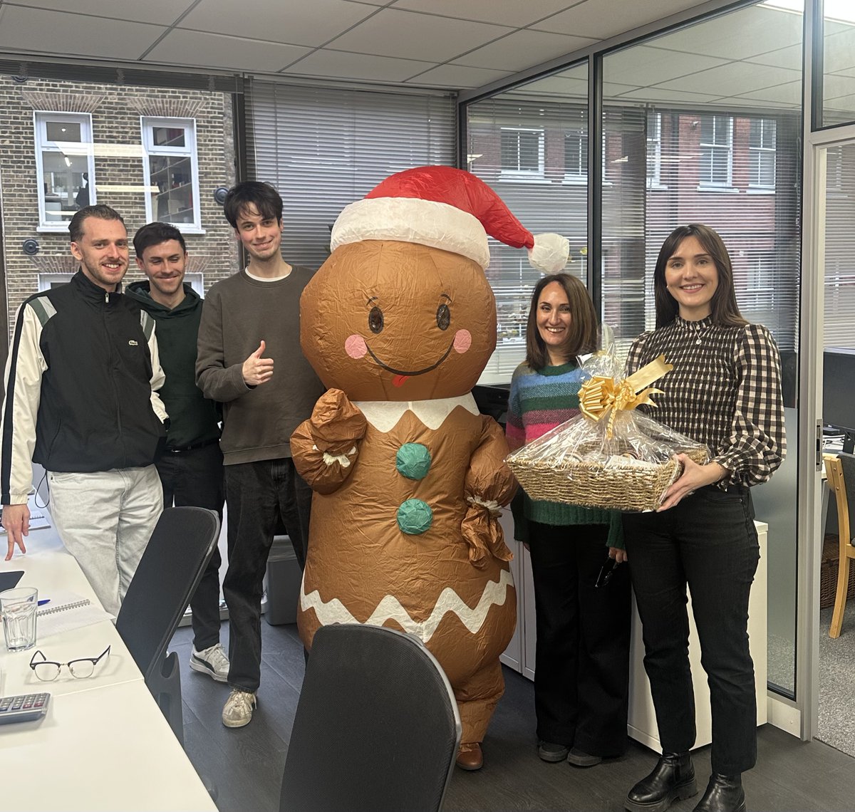 Had a lovely visit from the <a href="/OregaOffices/">Orega Offices</a> team yesterday. Thanks for the personalised Bailey’s! We can all guess who was in the gingerbread costume!

#ServicedOffices #FreeOfficeFinder #FlexibleWorkspace