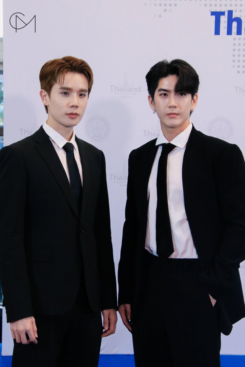 CM2Connect's tweet photo. ควงคู่ความหล่อแบบฟ้าประทาน “จิมมี่ - ซี” ช่วงเดินพรมในงานมอบรางวัล “การทูตสาธารณะ” ประจำปี 2568 

JIMMYSEA TPDA AWARD 2025

#จิมมี่ซี #jimmysea
#jimmyyjp #sea_tawinan  
#GMMTVxTPDA2025 https://t.co/Tdk6pR3dKV