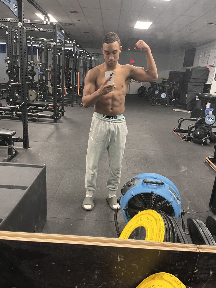 Braylon Lies tweet media