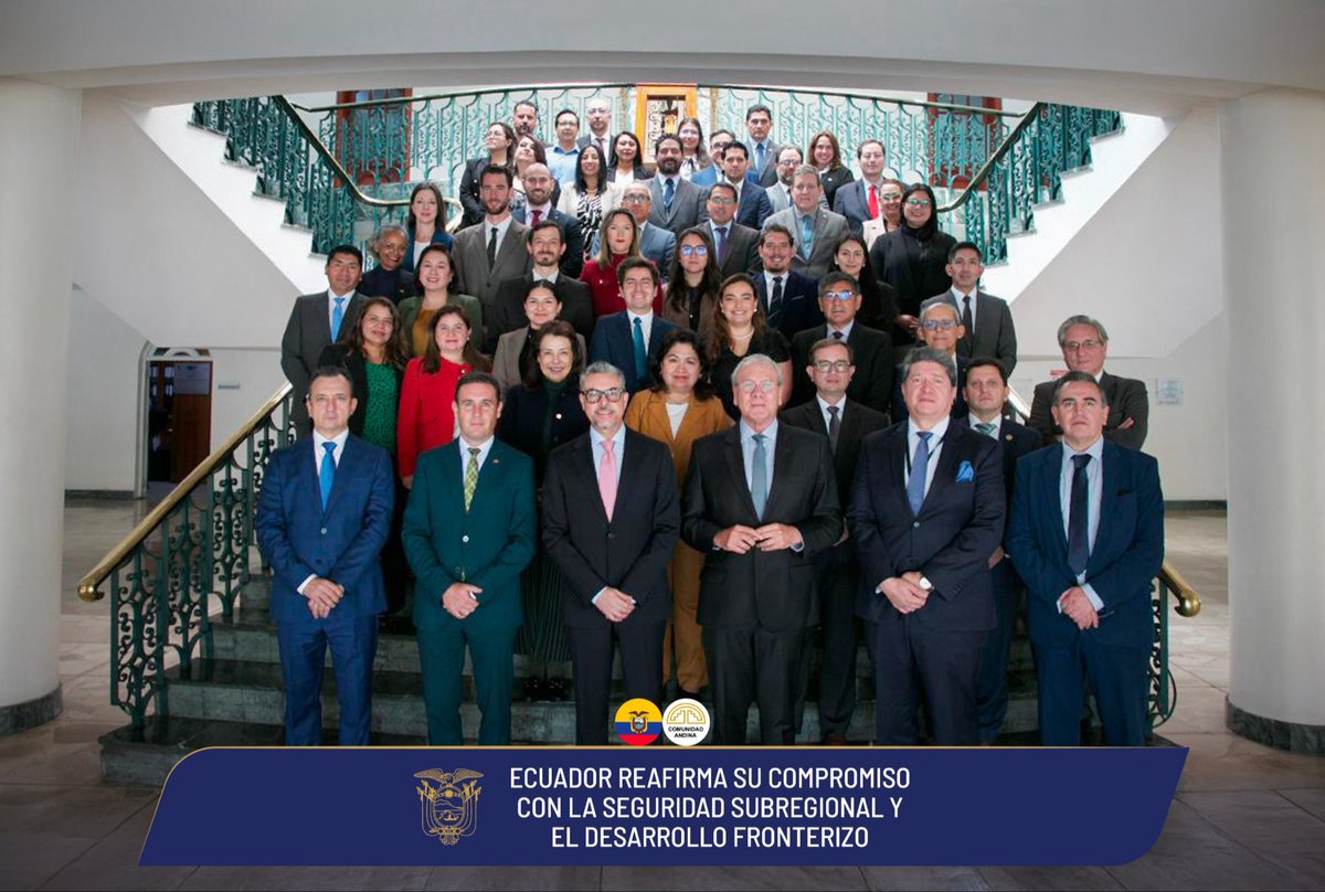 CancilleriaEc's tweet photo. El viceministro Relaciones Exteriores, Alejandro Dávalos, a nombre de la canciller @gabisommerfeld inauguró la reunión del Grupo Andino de Alto Nivel Decisión 922 lucha contra Delincuencia Organizada Transnacional y Grupo Andino Alto Nivel Integración y Desarrollo Fronterizo. https://t.co/waS0mxEmu7