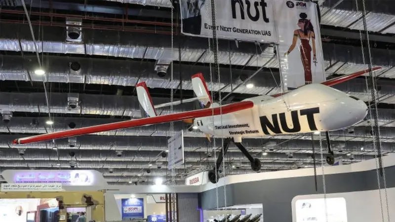 Foad2442's tweet image. 🌠طائرة نوت هي طائرة مسيرة مصرية الصنع بالكامل … تم تطويرها بواسطة الهيئة العربية للتصنيع والكلية الفنية العسكرية … وتُستخدم لأغراض الاستطلاع والمراقبة …

#الجيش_المصري_عزنا_وفخرنا 🇪🇬🇪🇬