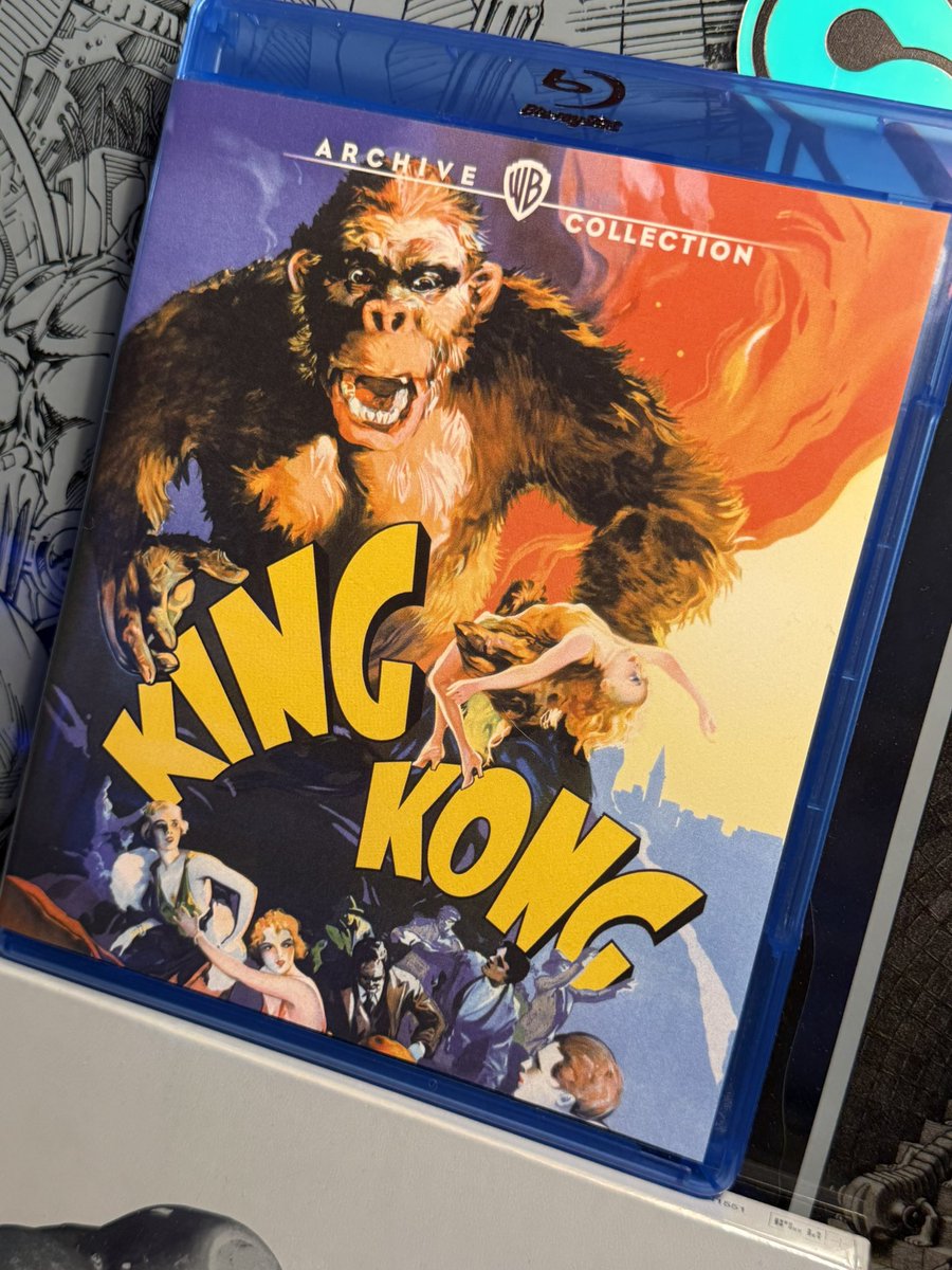 It’s December and we’re back in action with not only a new episode but we are now on Apple Podcasts! Join us with returning special guest Eric Marks this week to review 1933’s King Kong! #KingKong #podcast