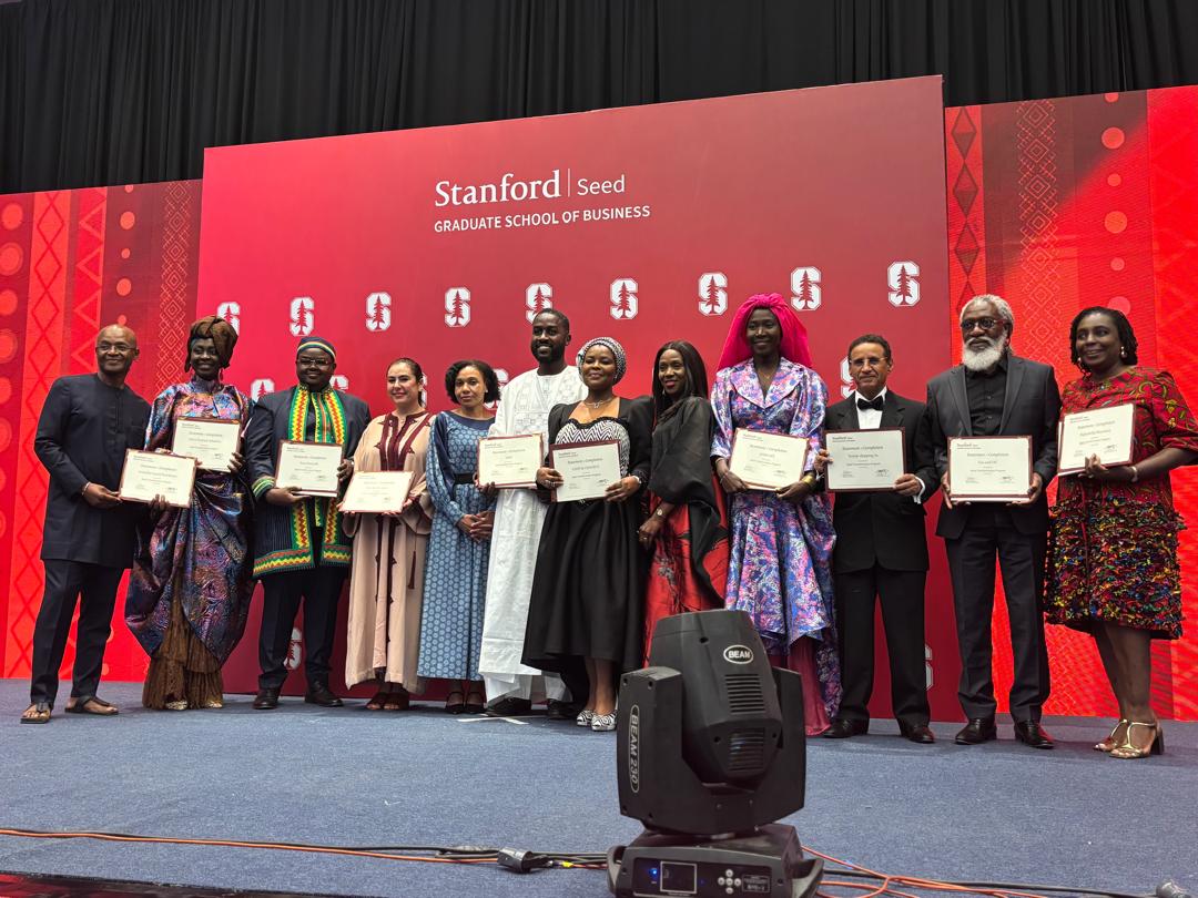 transnumerik's tweet image. 🎓Après 11 mois d’efforts, le Groupe TransNumerik achève avec succès le prestigieux @StanfordSeed Transformation Program.
Cet achèvement réaffirme notre ambition : être un accélérateur d’innovation technologique en Afrique.

#StanforSeed #STP25 #Innovation #Leadership #IA
