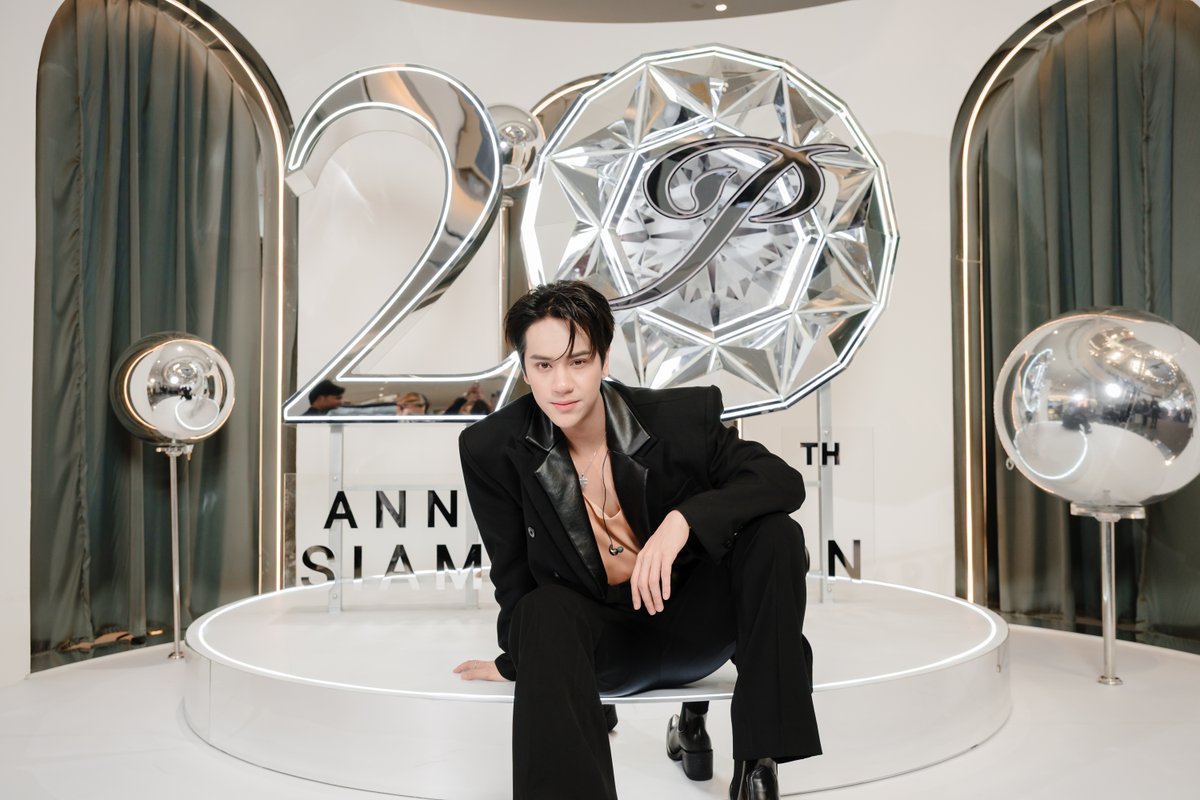 Siam_Paragon's tweet image. Cuteness on point 🩵✨

#nanon_korapat ร่วมงาน สยามพารากอน ครบรอบ 20 ปี “A Journey of Extraordinary Dreams” บนเวที Grand Celebration Stage แฟชั่น ฮอลล์ ชั้น 1 สยามพารากอน        

NANON AT SIAM PARAGON

#mynameisnanon #SiamParagon20thAnniversaryxNanon #SiamParagonCelebration2026…