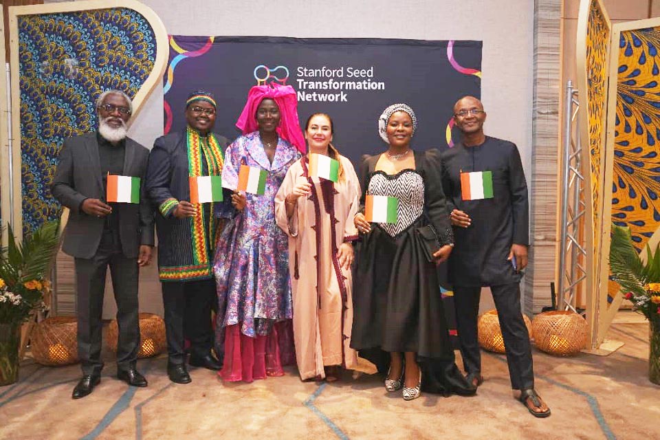 transnumerik's tweet image. 🎓Après 11 mois d’efforts, le Groupe TransNumerik achève avec succès le prestigieux @StanfordSeed Transformation Program.
Cet achèvement réaffirme notre ambition : être un accélérateur d’innovation technologique en Afrique.

#StanforSeed #STP25 #Innovation #Leadership #IA