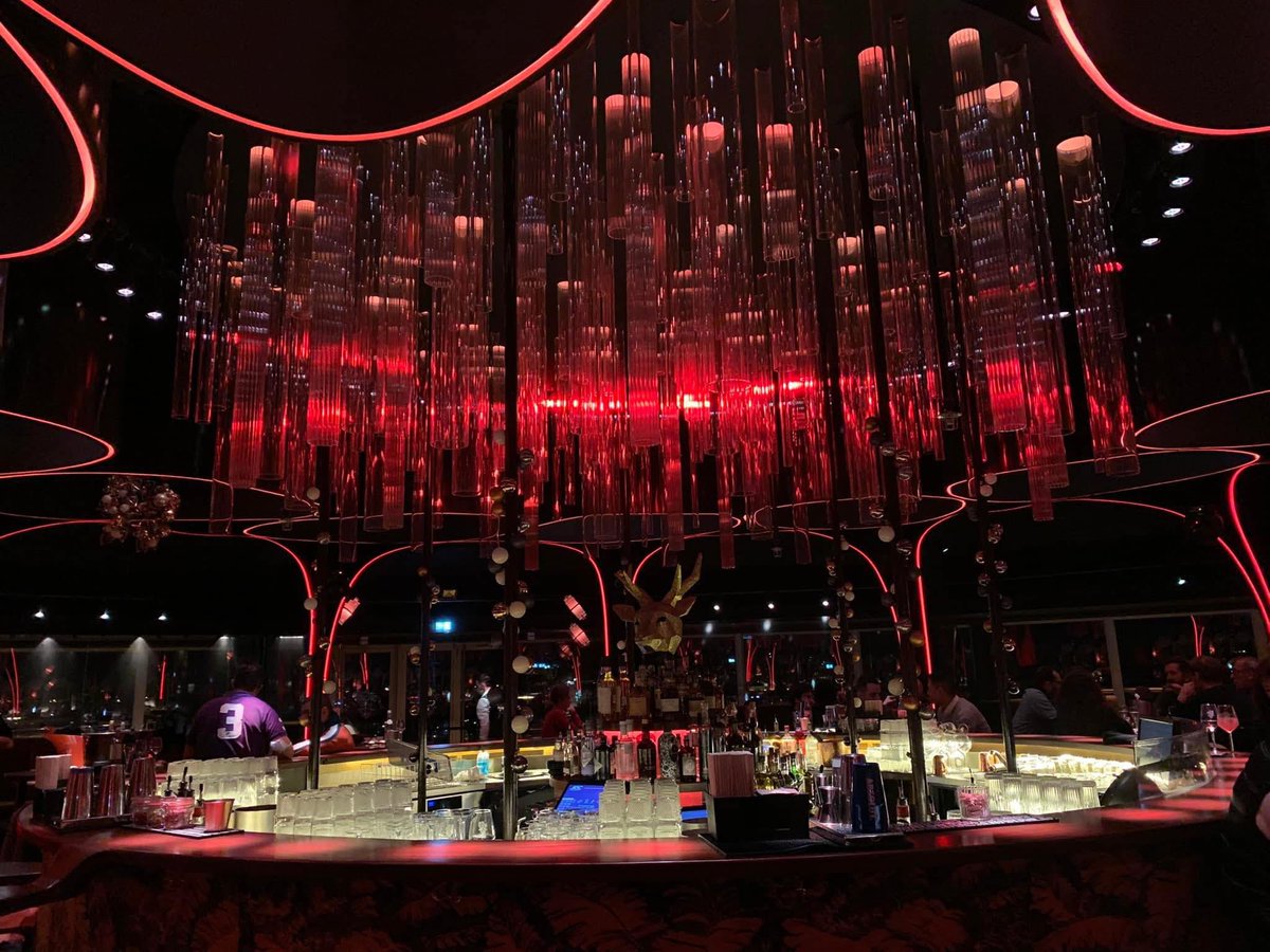 Les toulousains ? <a href="/Aillyn_PP/">Aillyn 🇫🇷🇺🇦</a> <a href="/fernandezavocat/">Maître Pascal FERNANDEZ 🇫🇷🇪🇸</a> <a href="/avocatmimi/">avocatmimi</a> <a href="/achorieravocat/">Axelle CHORIER</a> <a href="/ElNotario_6931/">Alex 🥂</a> 

Et ce bar en fin de soirée 😍😍😍