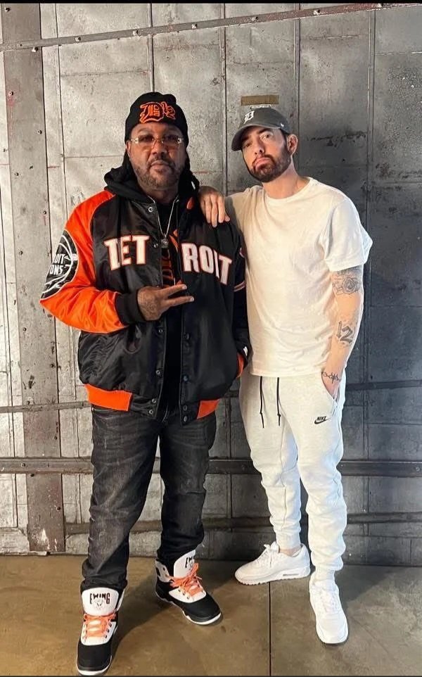 Eminem-City tweet media