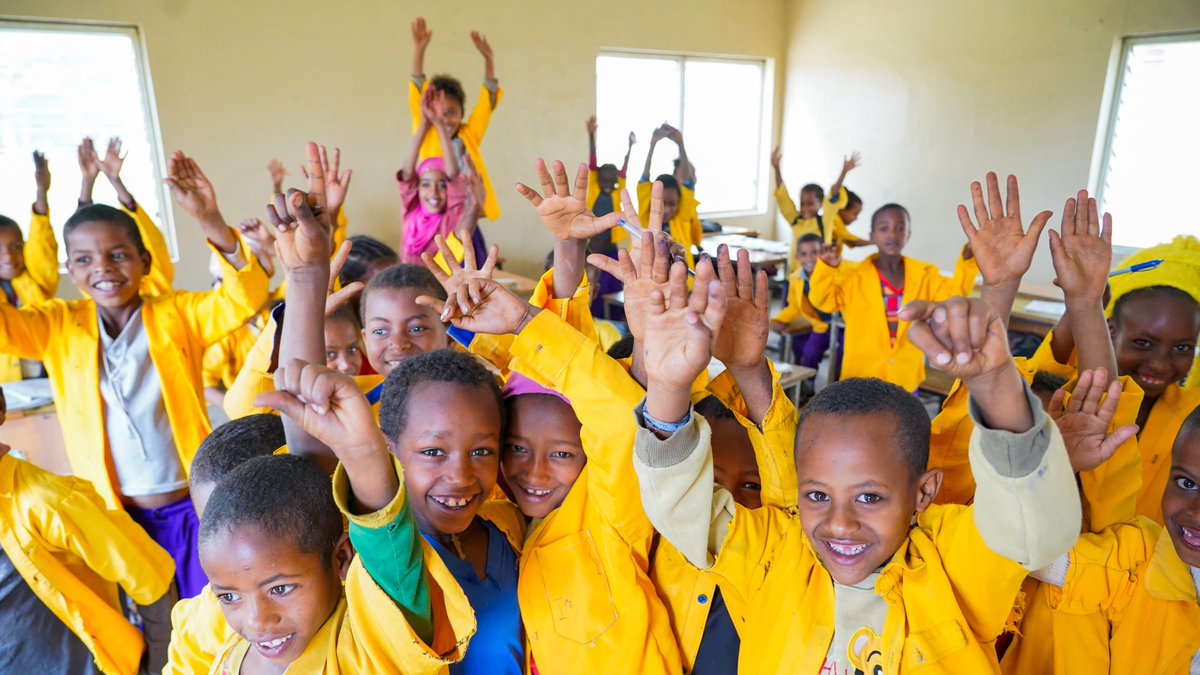 ProjectMercy's tweet image. Your support today on #GivingTuesday will help us build a NICU and establish minimally invasive surgery at our hospital, sustain our poultry farm and dairy cattle program, and support our education efforts in rural #Ethiopia. Double your impact today: projectmercy.org/donate