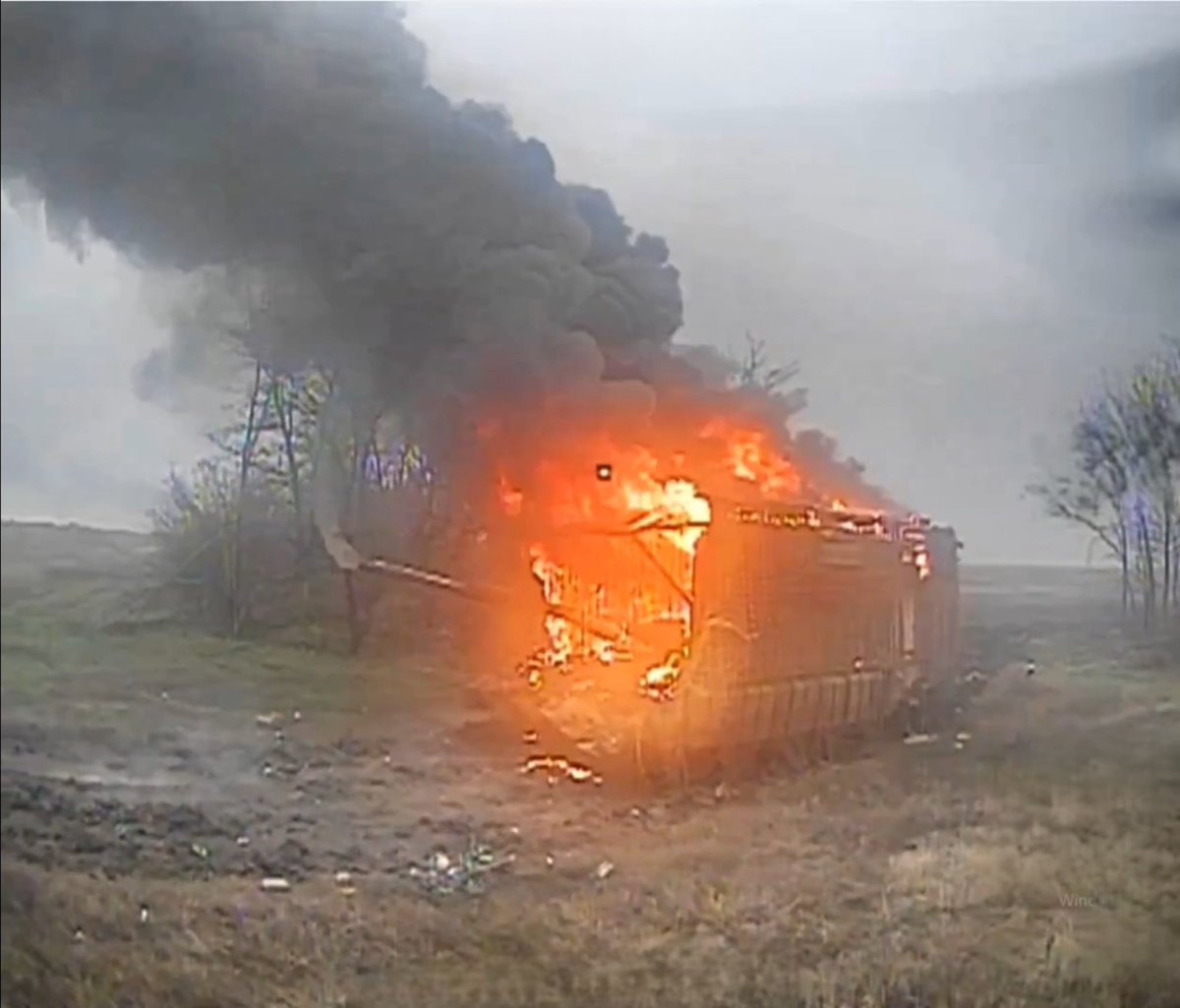 OSINTua's tweet image. Today Russian marines from the 40th SMBr attacked near Pokrovsk. As a result they have lost 3 tanks and 8 IFVs.

Increased Russian attacks with AFVs have started since the 5th of October and there are no signs that they are going to stop.

From a friend of mine🔽