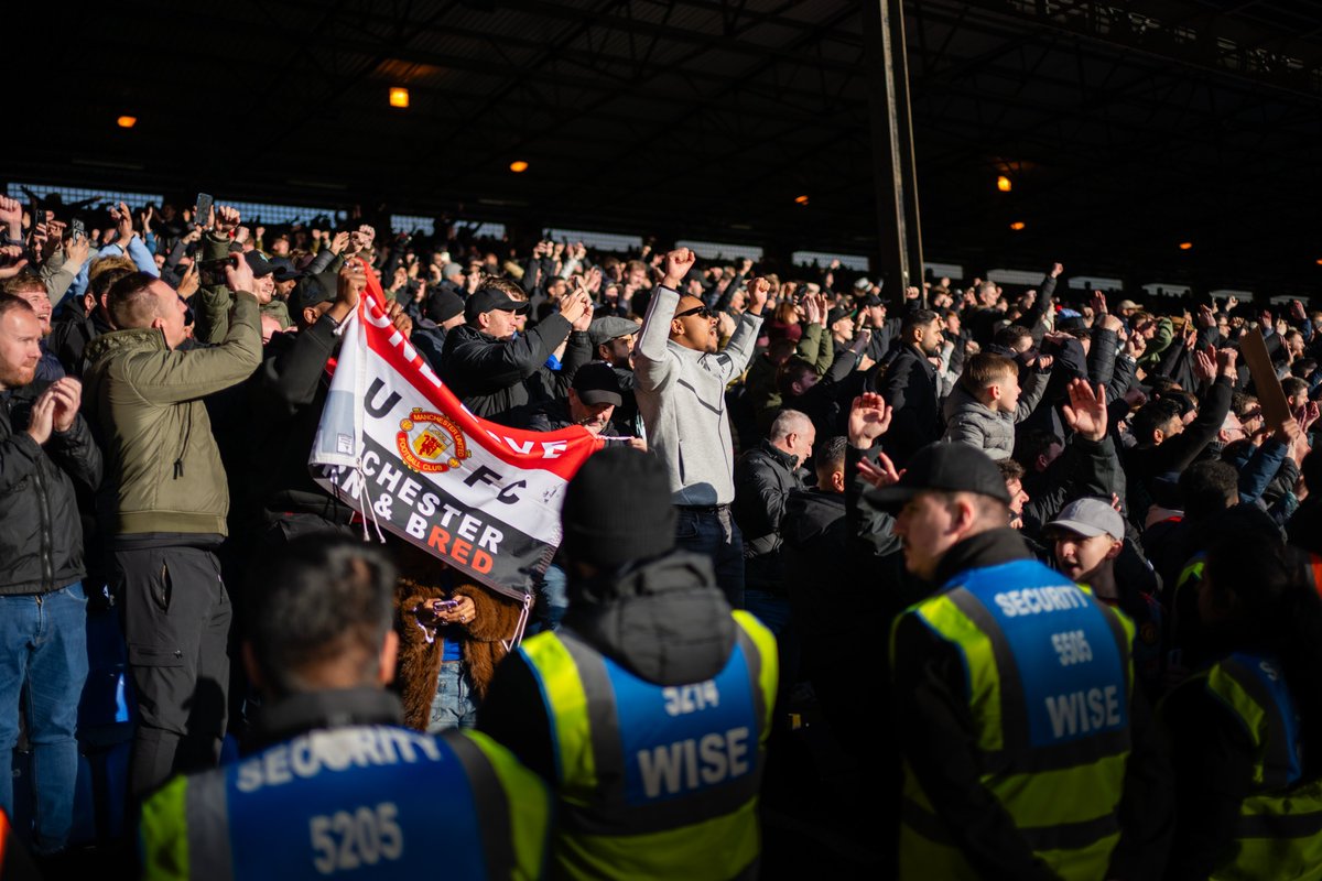 🚨 | Manchester United have been left frustrated with Crystal Palace after they removed tickets from the away allocation for their 2-1 win at Selhurst Park on Sunday.

At least 40 seats in the away end were taken from United's allocation by Palace, who then sold them on. United