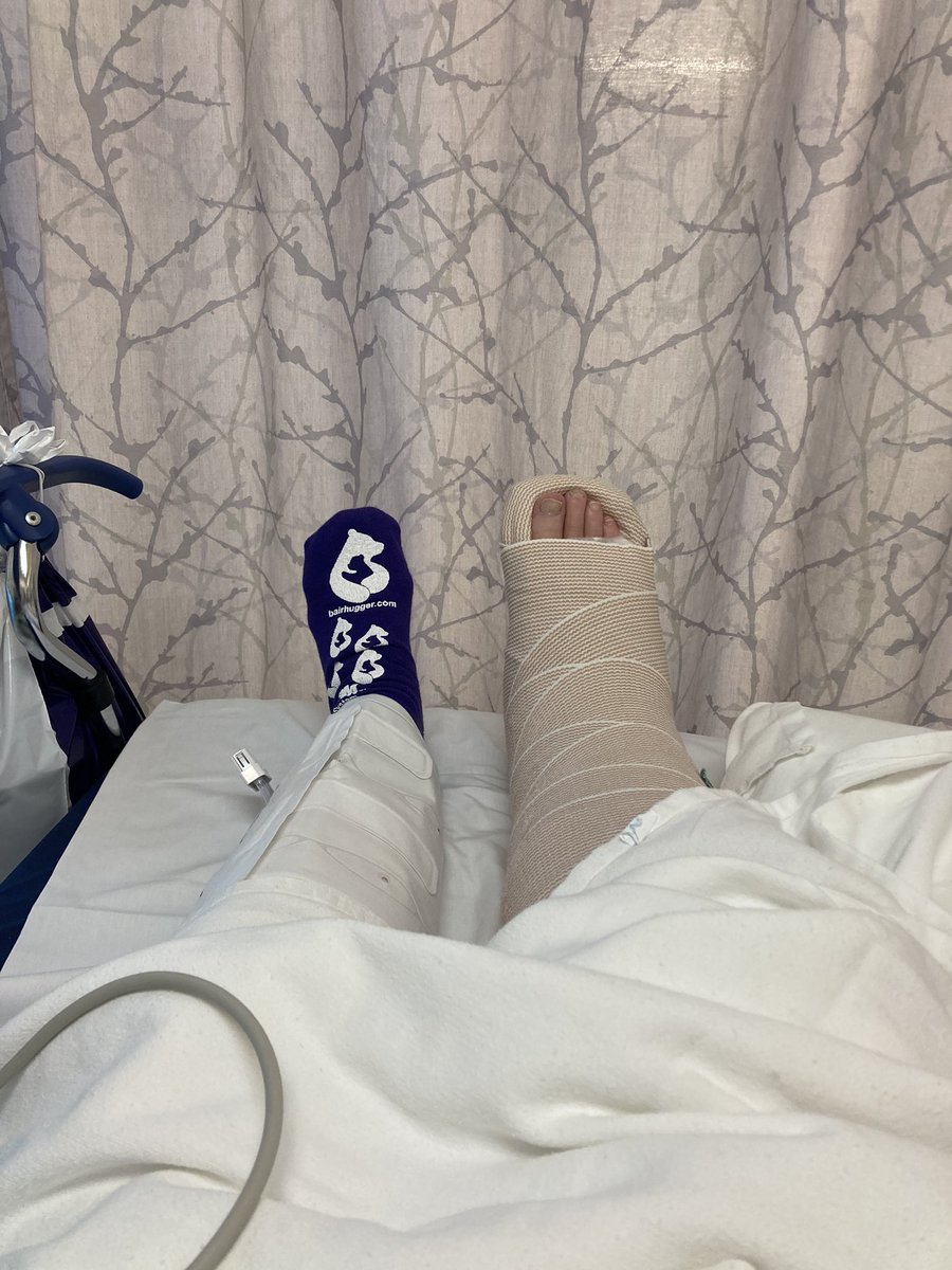 MaryGardne51031's tweet image. Try breaking a few bones.
It really messes with your running 🏃‍♀️ schedule.