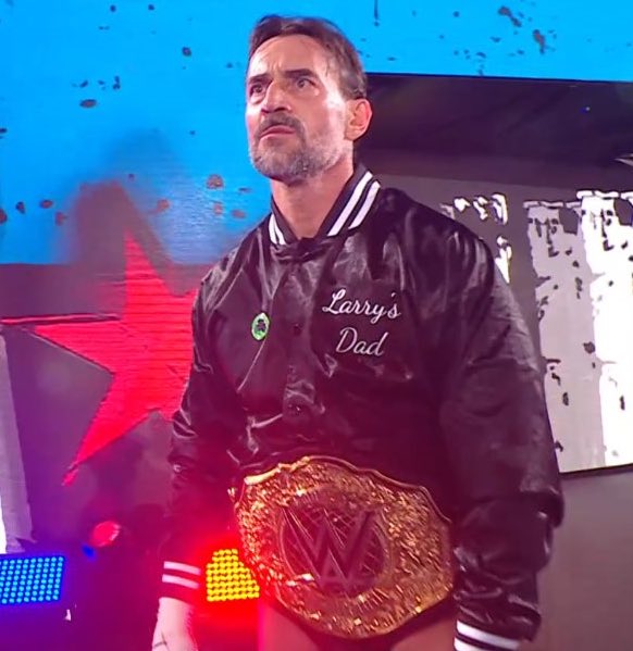 FadeAwayMedia's tweet image. CM Punk’s Survivor Series entrance with his Larry’s Dad jacket.

Rest in peace, Larry 💔