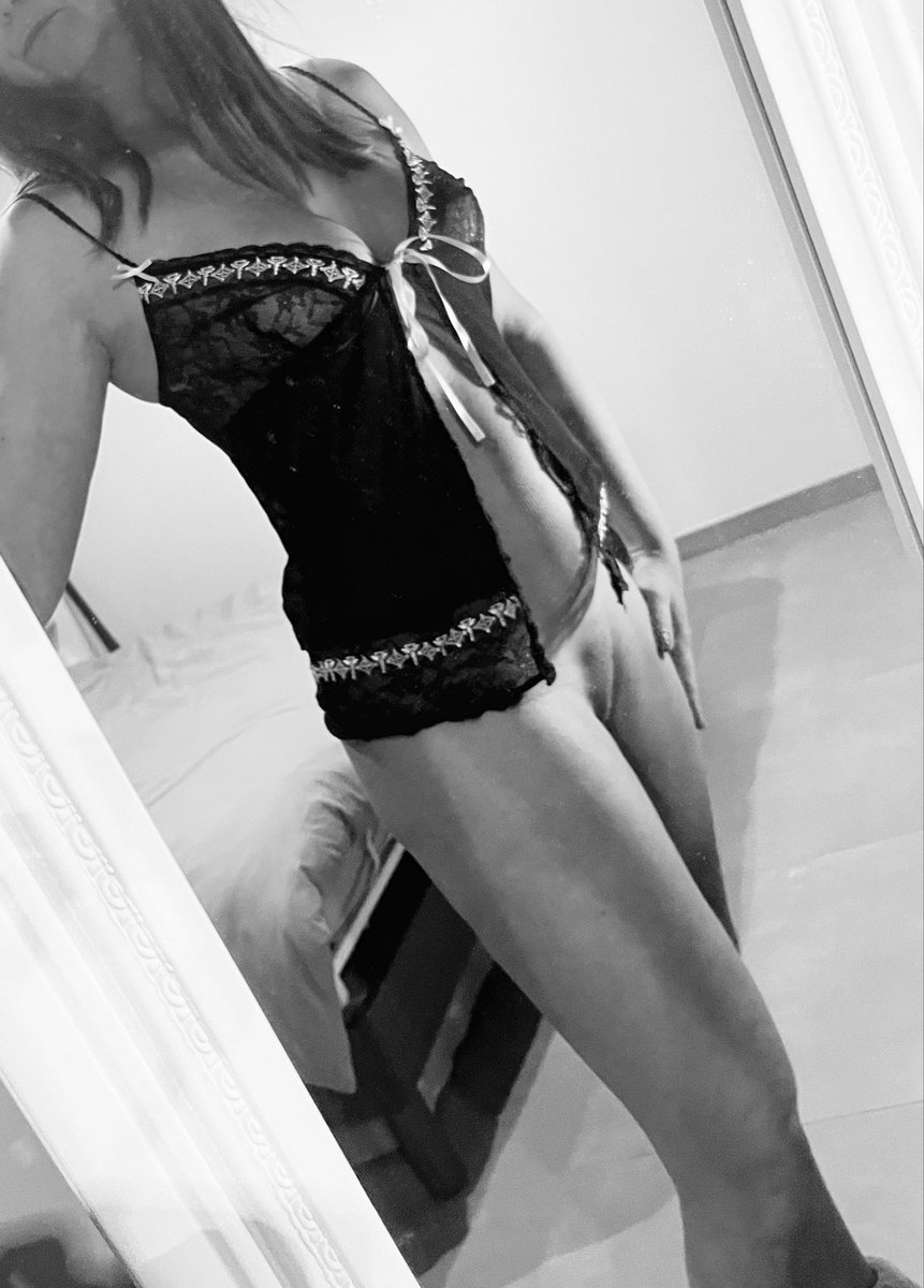 #mardi_miroir <a href="/poukounou/">poukounou</a>