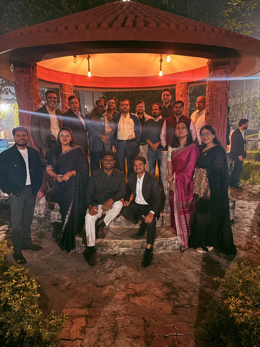 imDrMahtab's tweet photo. 🎓 Milestone Unlocked: MS General Surgery!
So many lessons, so many emotions — but most importantly, so much growth.
Thankful to the mentors who shaped us and the colleagues who stood beside me.
Here’s to healing, learning, and serving. 🩺
#GeneralSurgery #ResidencyLife https://t.co/PcVPEgOgGi