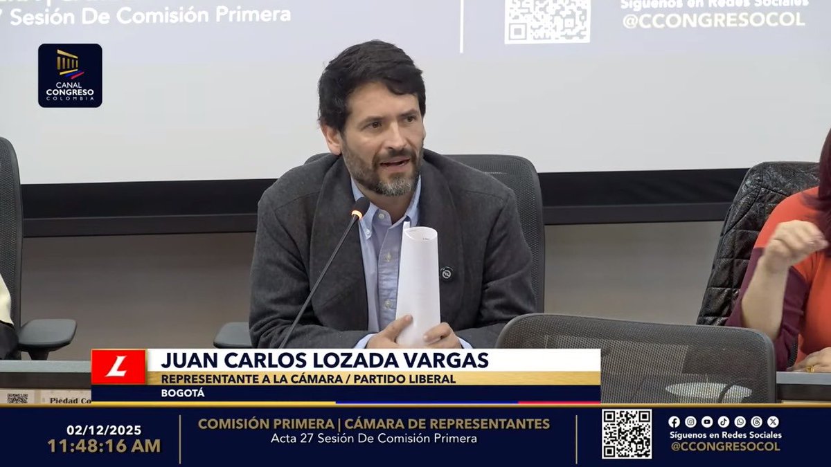<a href="/JuanKarloslos/">Juan Carlos Losada</a> ponente del proyecto explica la urgencia de que sea aprobada esta iniciativa que busca resolver los conflictos socioambientales por medio de la participación ciudadana vinculante #DemocraciaAmbiental