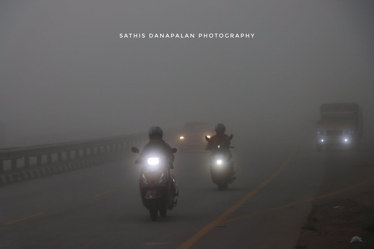 Pollachi 🛤️ Coimbatore Road
☁️☁️Misty Morning⛄☃️
#pollachi #Coimbatore #Kovai #covai #TrendingNow #Trending