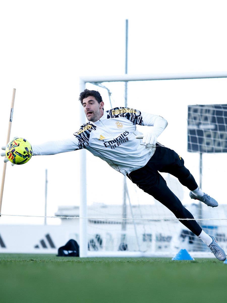 🧤 @thibautcourtois 🧤 @AndreyLunin13
