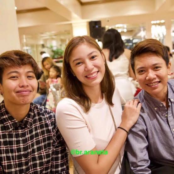 cheniieern's tweet image. Utang na loob Pldt highspeed hitters. Chance nyo na makuha si Ara Galang. Gusto namin ng Ara, Mika and Kim Fajardo reunion. 🥹😭😭😭😭😭 #pldthighspeedhitters #PVLReinforcedConference2025 #volleyball