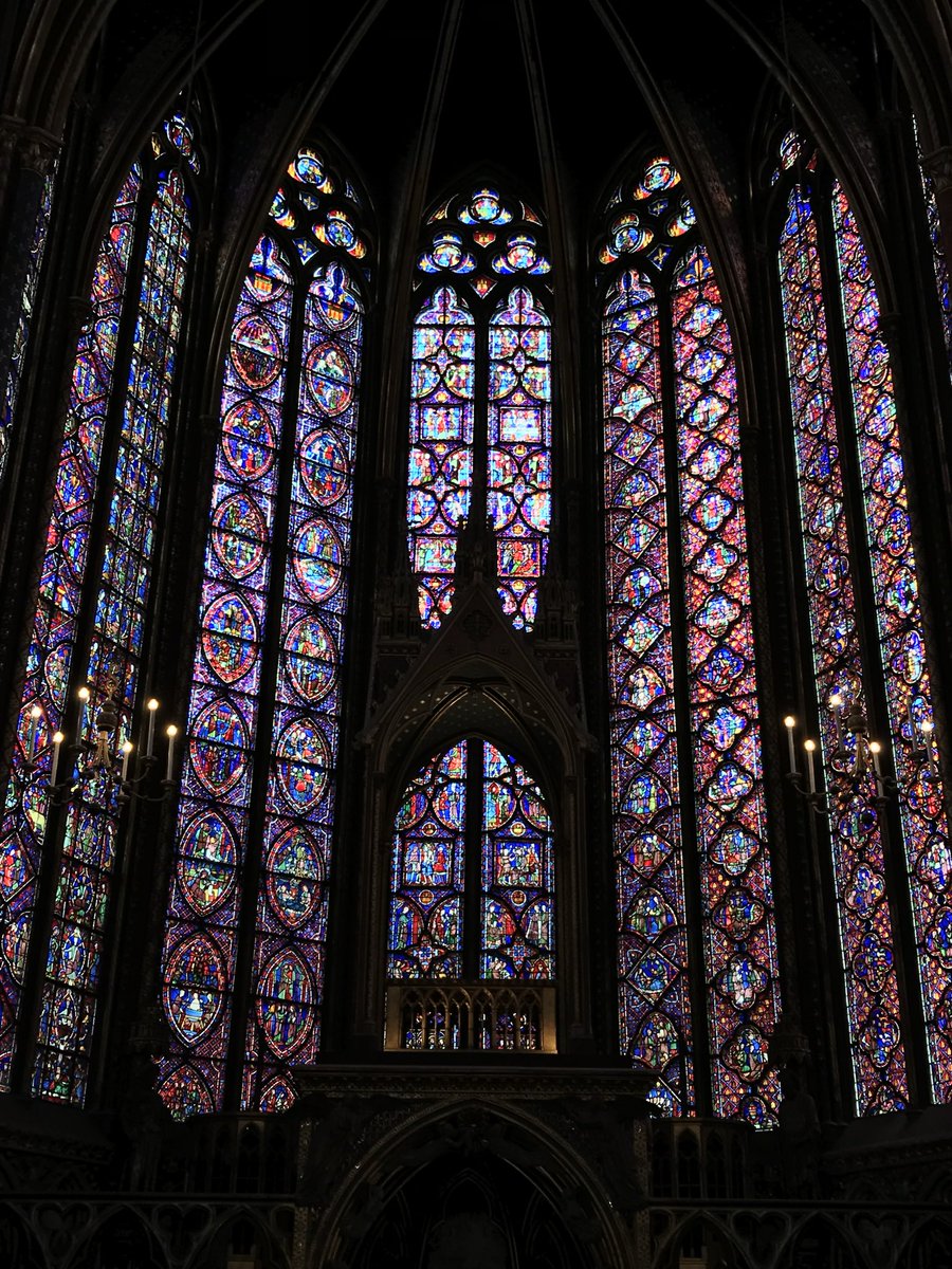 OneSixtyToOne's tweet image. #AlphabetChallenge 
#WeekWforWindows
Sainte-Chapelle, Paris has the finest and largest collection of Gothic stained glass windows in the world