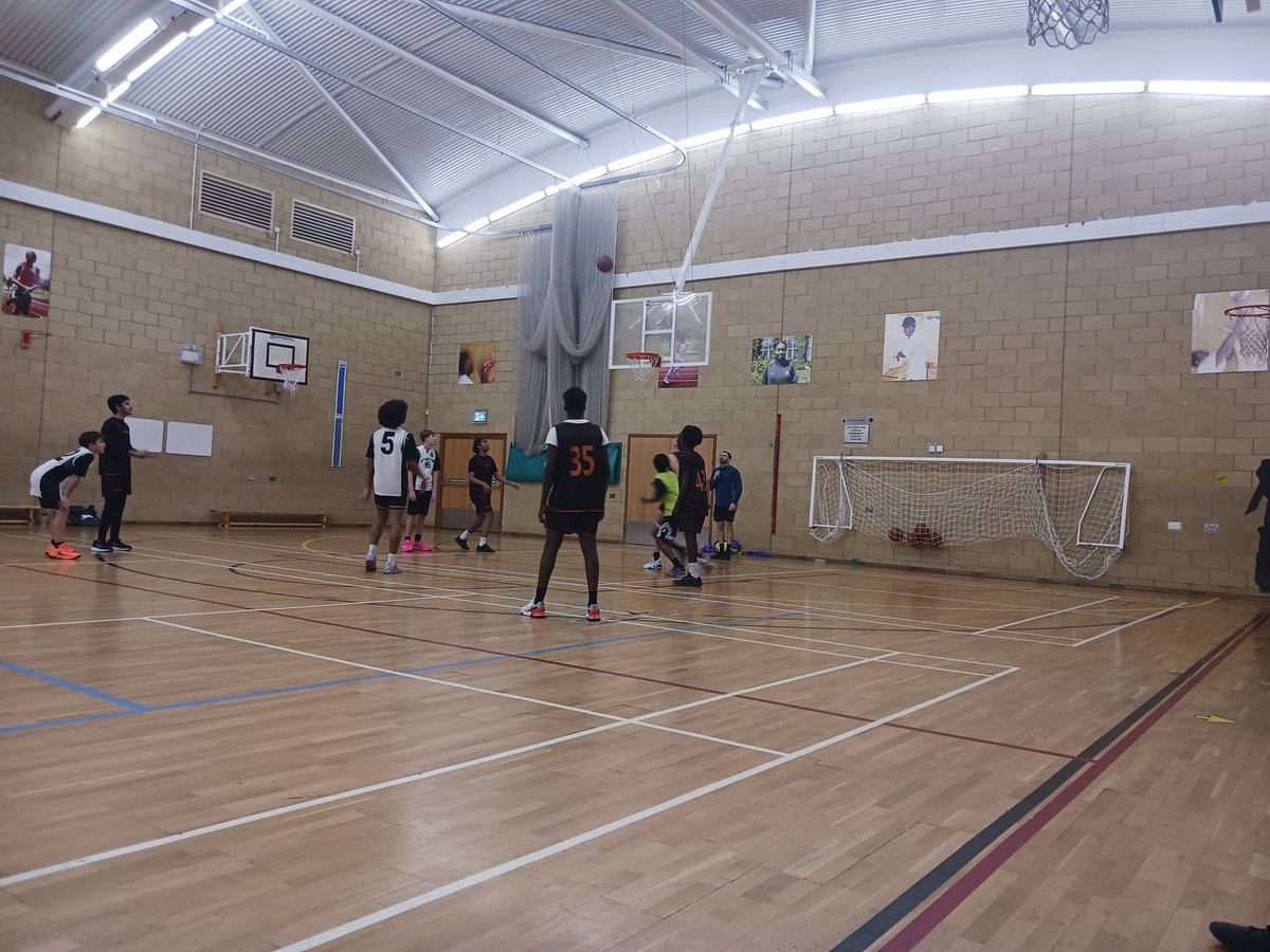 Leytonstone School PE tweet media