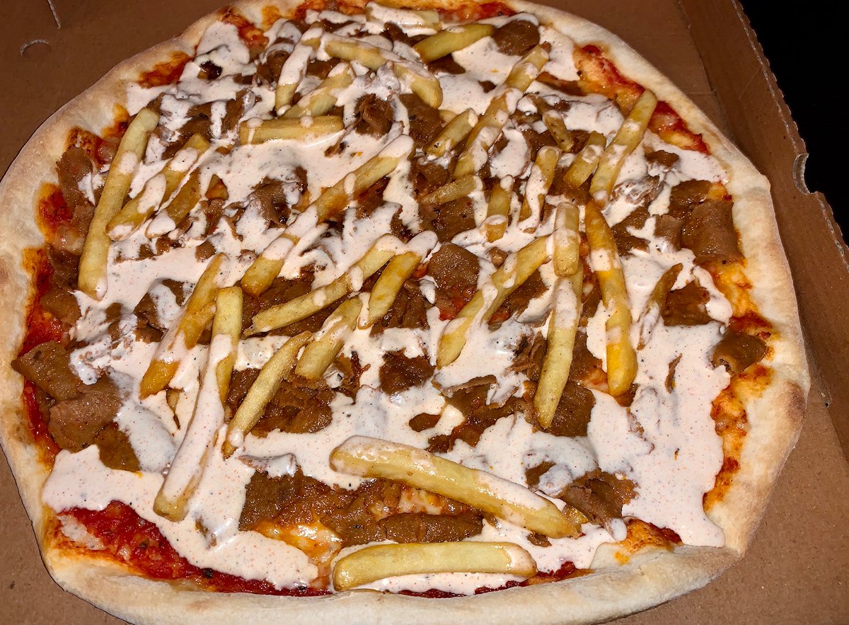 NordnetAra's tweet photo. Belgien: Vi har Pommes
Italien: Vi har Pizza
Mellanöstern: Vi har Kebab

🇸🇪Sverige: https://t.co/cMl7vNTTv2