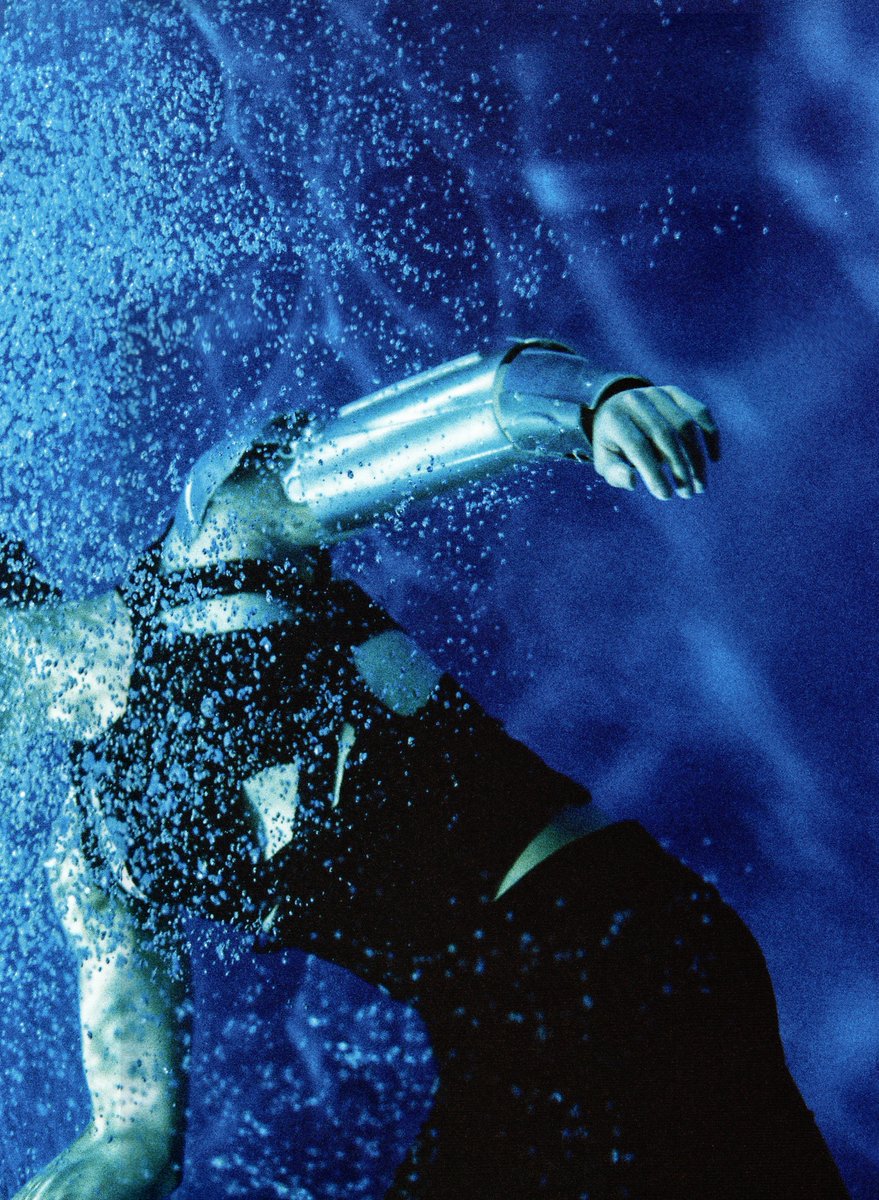 tbz_archive1206's tweet image. 📁 BE YOUR OWN KING PHOTOBOOK 4K Scans (2021)
        ↳ 비 유어 온 킹 포토북 고화질 스캔 #더보이즈 #현재 #HYUNJAE 

🔗4K: drive.google.com/drive/u/2/fold…