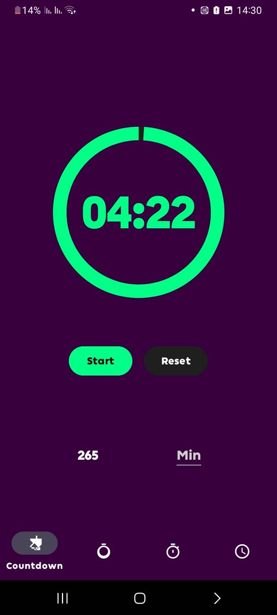 zakarinoo7's tweet image. my first android application i built with android studio 
ZakWatch v1.0 
home page with real time and date on a gradient background stopwatch and interval timer 
 ui design was inspired from the FPL
#android #apk #androidstudio