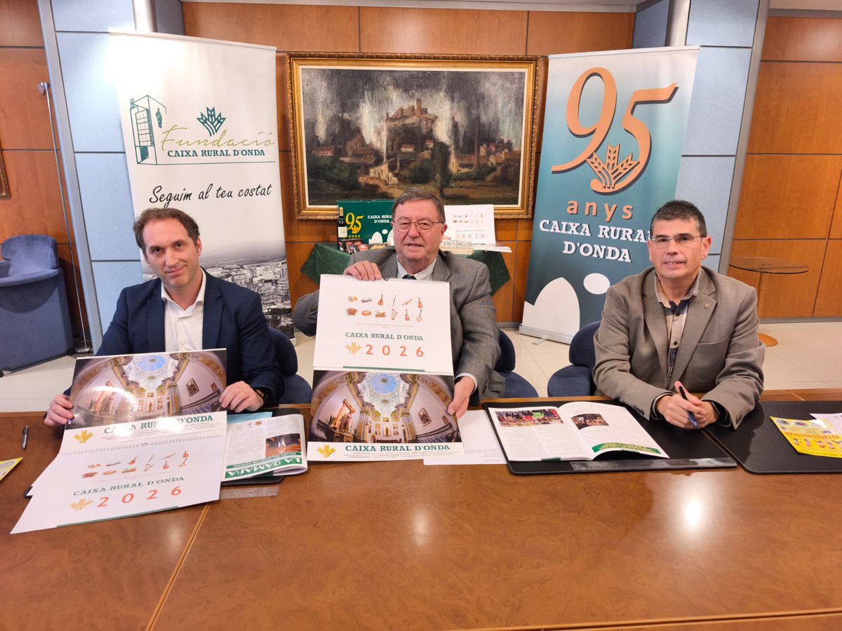 📅💚 Ya disponible el Calendario Solidario 2026.
Recaudación destinada a Castellón Contra el Cáncer para equipar dos gabinetes médicos en Onda.
Gracias por colaborar.
#CajaRuralOnda #Solidaridad