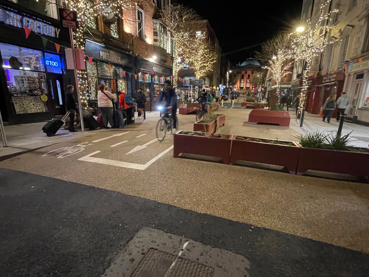 Alice Chambers tweet media