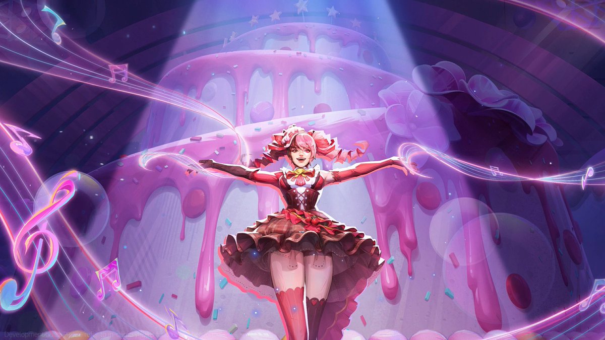 GlitchyXS's tweet image. Luna has 4 legendary skins how delightful she has best skins in the game