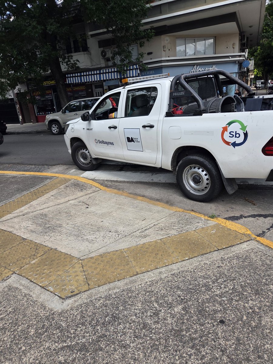 chuusti's tweet photo. @AGIP_BA educan a sus representantes por favor?? 🥲 https://t.co/uXG3FJkb6o